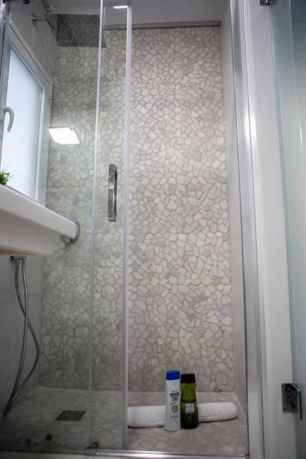 Cozy 2Bed2Bath&Patio W Bedbath In Mdrd'S Center Apartment Madrid Exterior photo